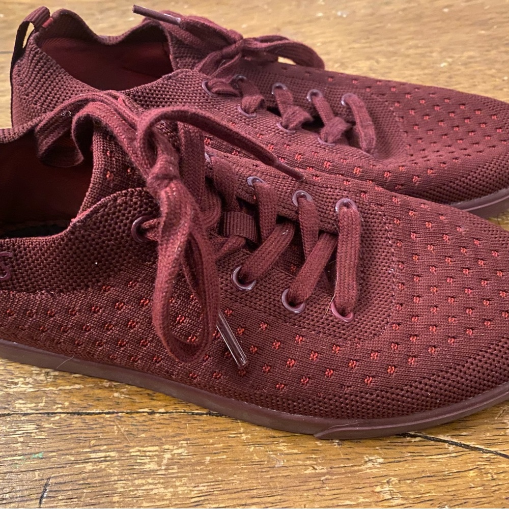 SUAVS The Zilker 7.5 Women’s Minimalist Shoes - Vino (Discontinued)